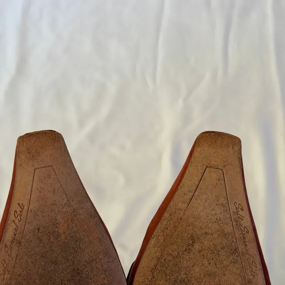 Arturo shoes are
